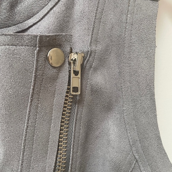 Grey Suede Like Vest - Picture 6 of 13